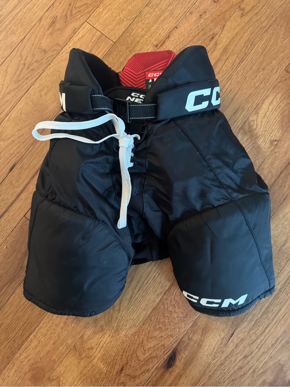 ccm jr small hockey pants